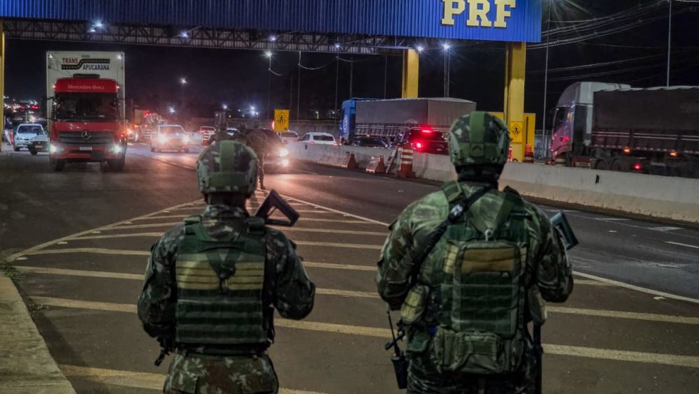 Operação Ágata Arco Sul-Sudeste 2026 apreende R$ 454 mil em eletrônicos em Cascavel (PR) Imagem referente a Operação Ágata Arco Sul-Sudeste 2026 apreende R$ 454 mil em eletrônicos em Cascavel (PR)