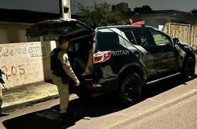 Homem com mandado de prisão é preso pela ROTAM no Bairro Guarujá