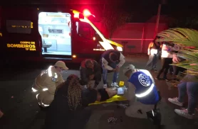 Jovem de 17 anos fica ferido após atropelamento em Apucarana Jovem de 17 anos fica ferido após atropelamento em Apucarana