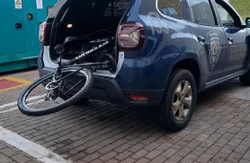 Guarda Municipal apreende bicicleta com suspeito de furto de fios no Parque São Paulo Guarda Municipal apreende bicicleta com suspeito de furto de fios no Parque São Paulo
