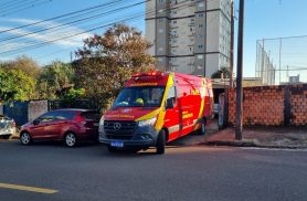 Idosa de 92 anos sofre queda em casa e precisa do atendimento do Siate