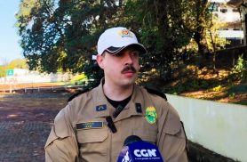 Motorista que atropelou idoso em Cascavel tentou se desfazer de garrafas antes da abordagem, diz PM