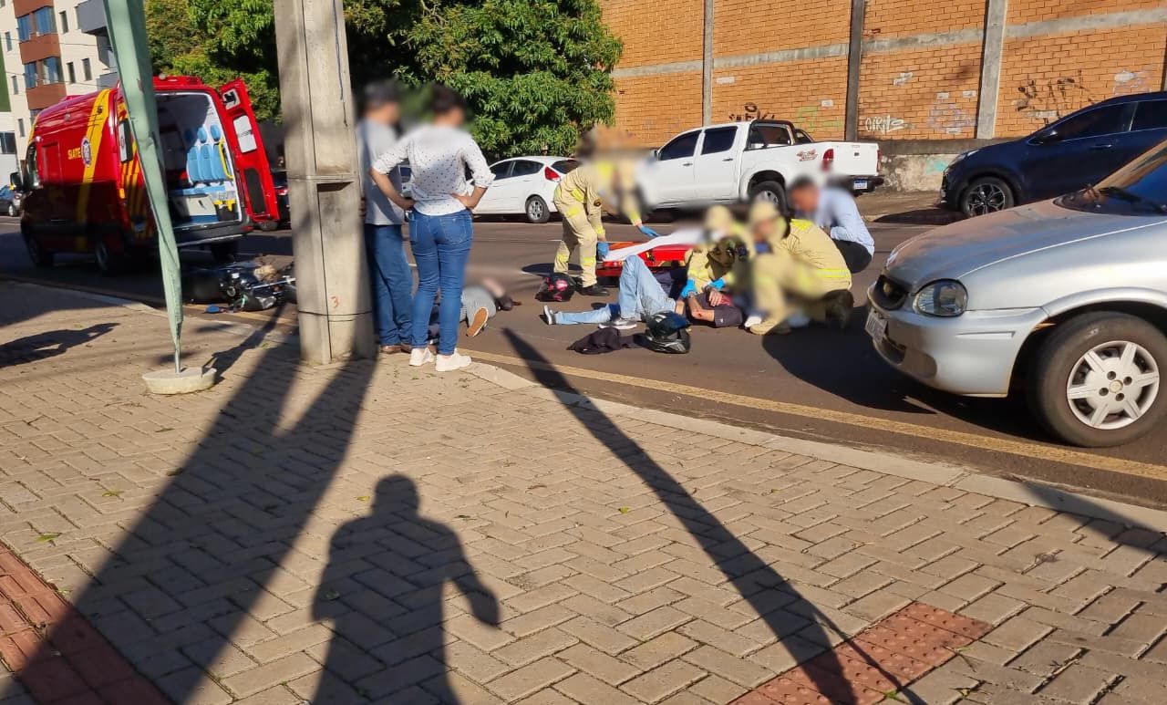 Duas pessoas ficam feridas após colisão na Rua Recife, no Centro