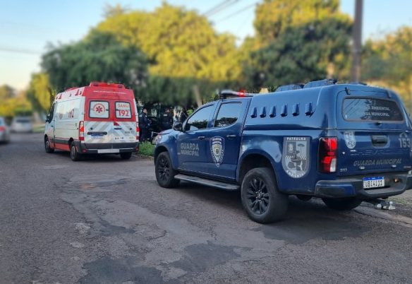 Samu e Guarda Municipal atendem adolescente em surto na Vila Tolentino