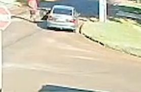 Vídeo mostra homem sendo agredido no Jardim Colonial, em Cascavel