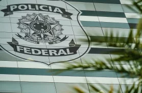 Em manifestação escrita, Flávio Bolsonaro nega ter caluniado Lula