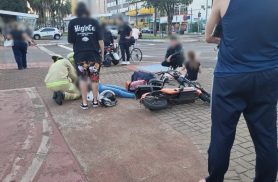 Mulheres ficam feridas após colisão entre scooter e patinete na Avenida Brasil