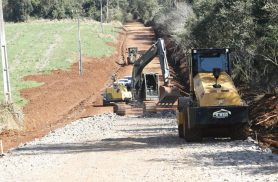 Obras levam mais de 220 quilômetros de asfalto ao interior de Cascavel