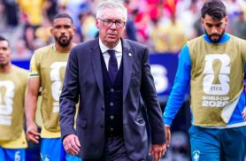 Ancelotti retorna ao Brasil e inicia planejamento para novo ciclo da seleção até Copa de 2030