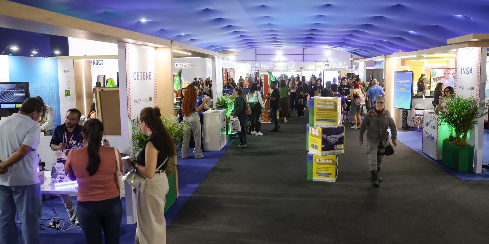 UFF recebe maior feira científica da América Latina nesta semana Imagem referente a UFF recebe maior feira científica da América Latina nesta semana