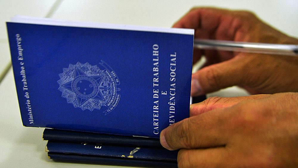 Brasil fecha o mês de junho com saldo positivo de 145.161 empregos Imagem referente a Brasil fecha o mês de junho com saldo positivo de 145.161 empregos