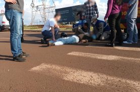 Motociclista fica gravemente ferido após colisão entre Kawasaki e Jeep Compass no Recanto Tropical
