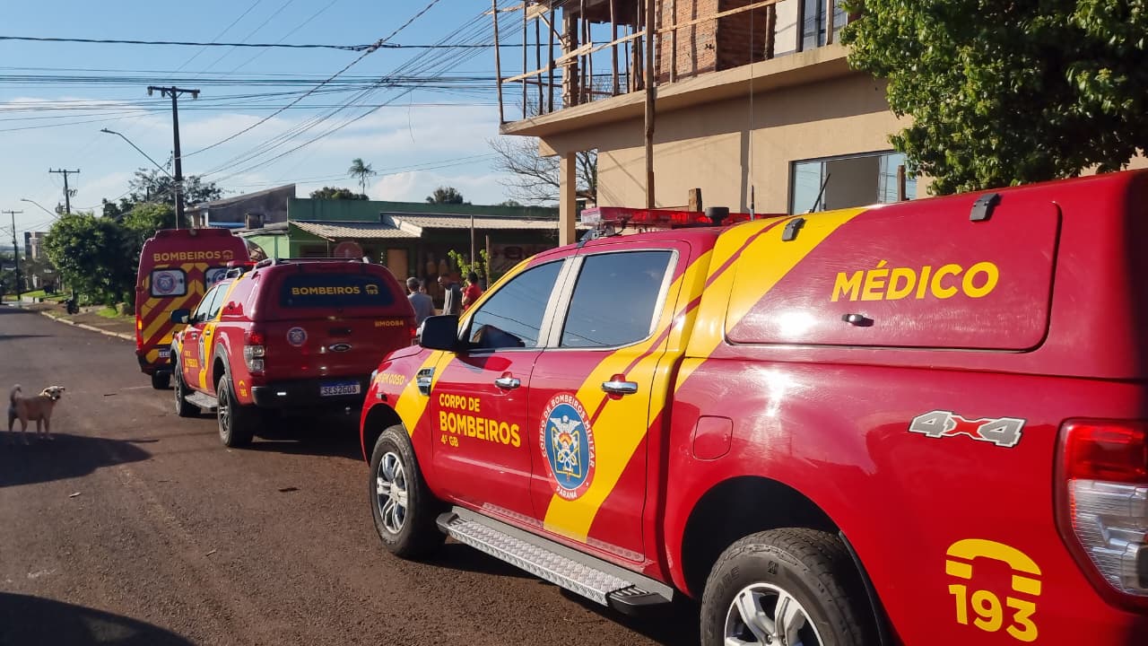 Urgente: Idoso sofre choque elétrico e cai de laje no Morumbi