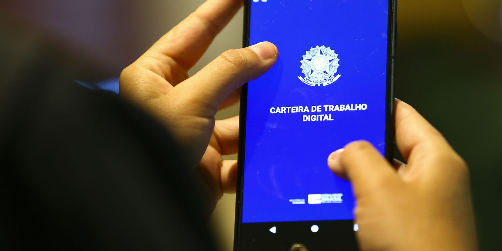 Desemprego no 2º trimestre é 5,4%, o menor já registrado no período Imagem referente a Desemprego no 2º trimestre é 5,4%, o menor já registrado no período