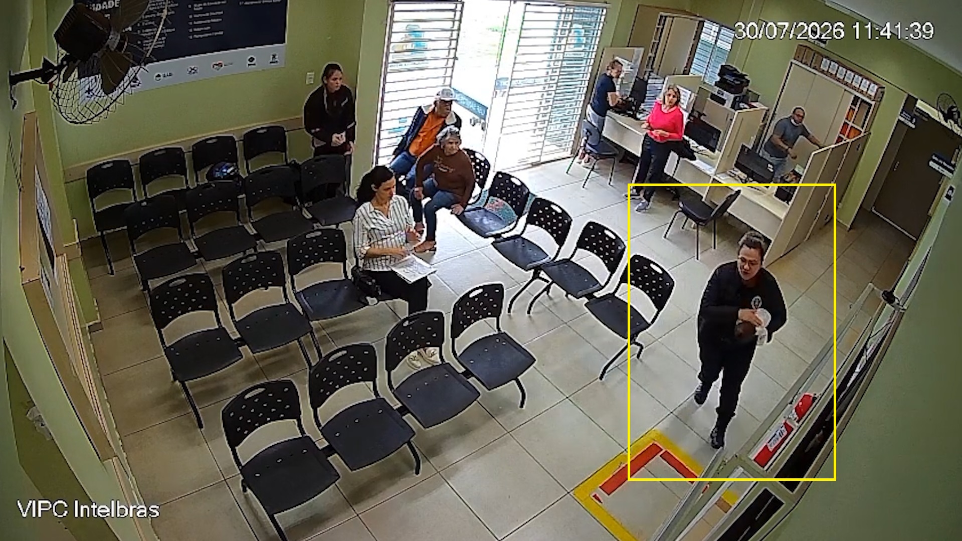 Agente da Guarda Civil Patrimonial salva bebê de 45 dias que estava engasgada em Cascavel