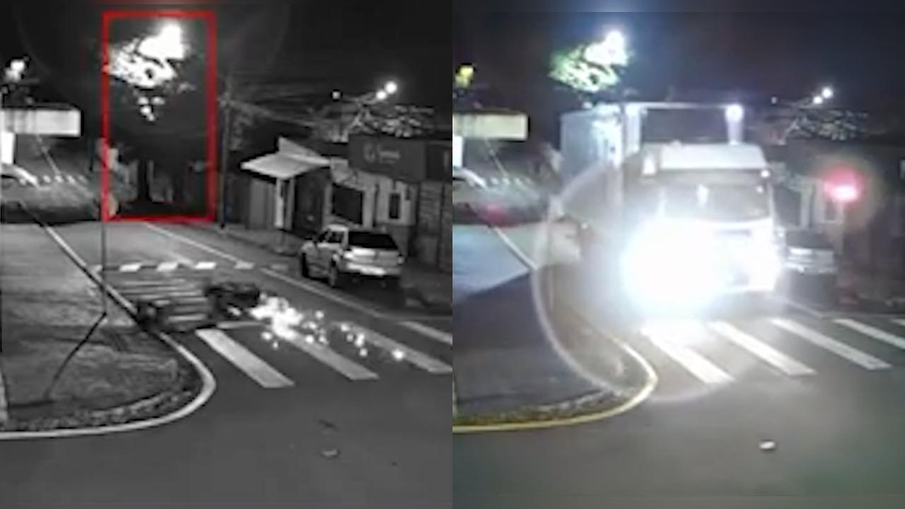 Vídeo mostra caminhão derrubando fiação e, logo na sequência, fios enroscam em motociclista