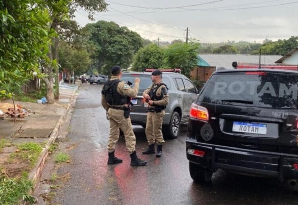 “Piriquito” que era procurado pela homicídio morre em confronto com a Polícia Militar