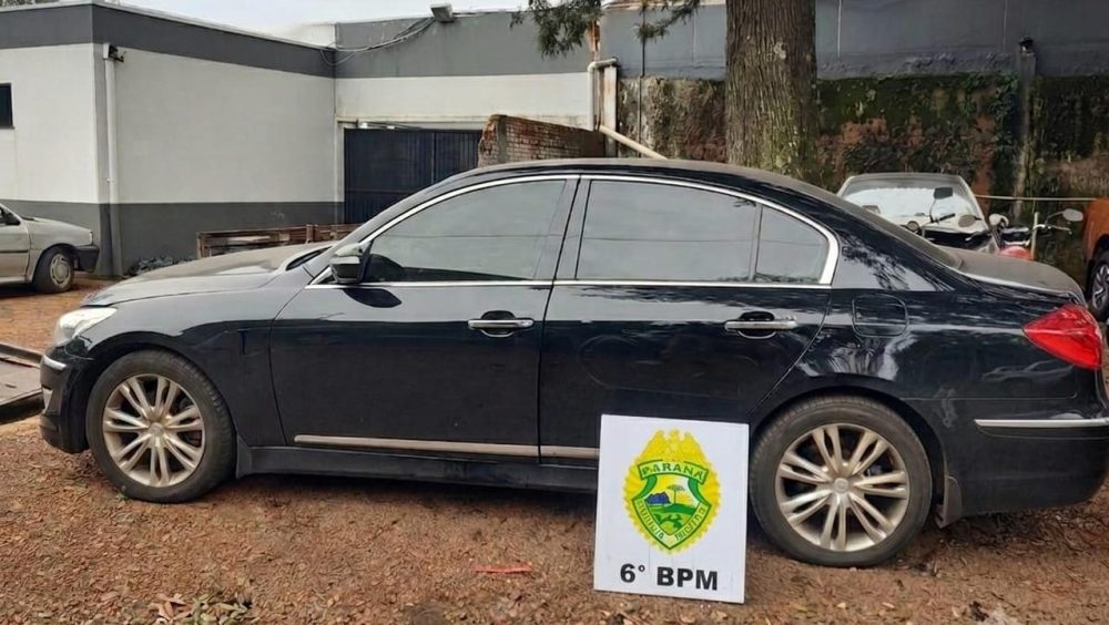 PM localiza carro com registro de furto no Bairro Santa Felicidade Imagem referente a PM localiza carro com registro de furto no Bairro Santa Felicidade