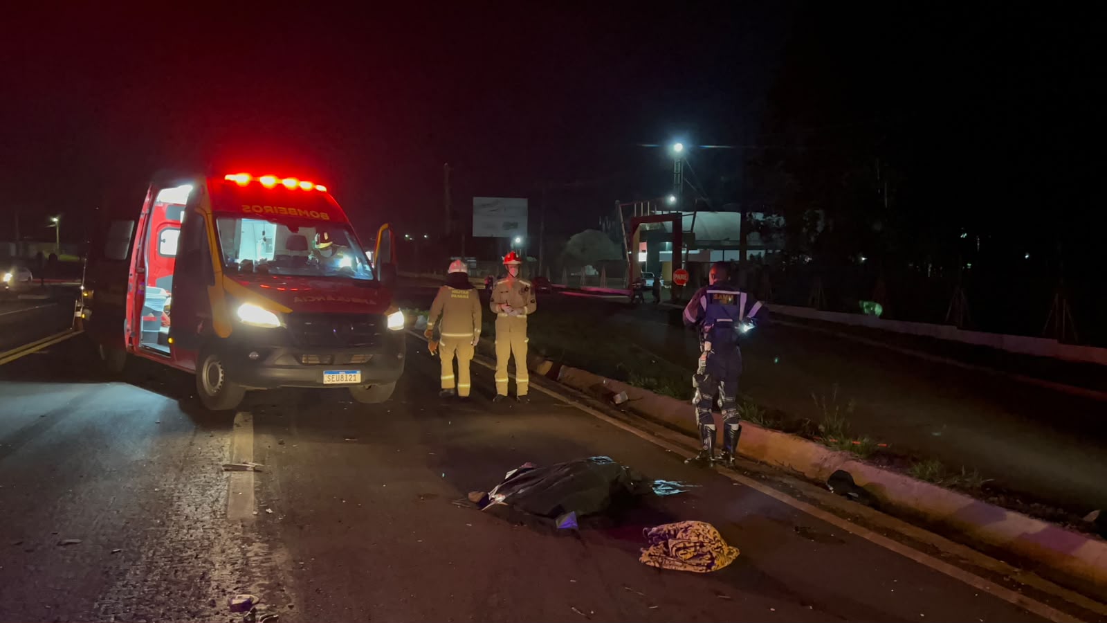 Motociclista morre após bater de frente com caminhão na BR-369