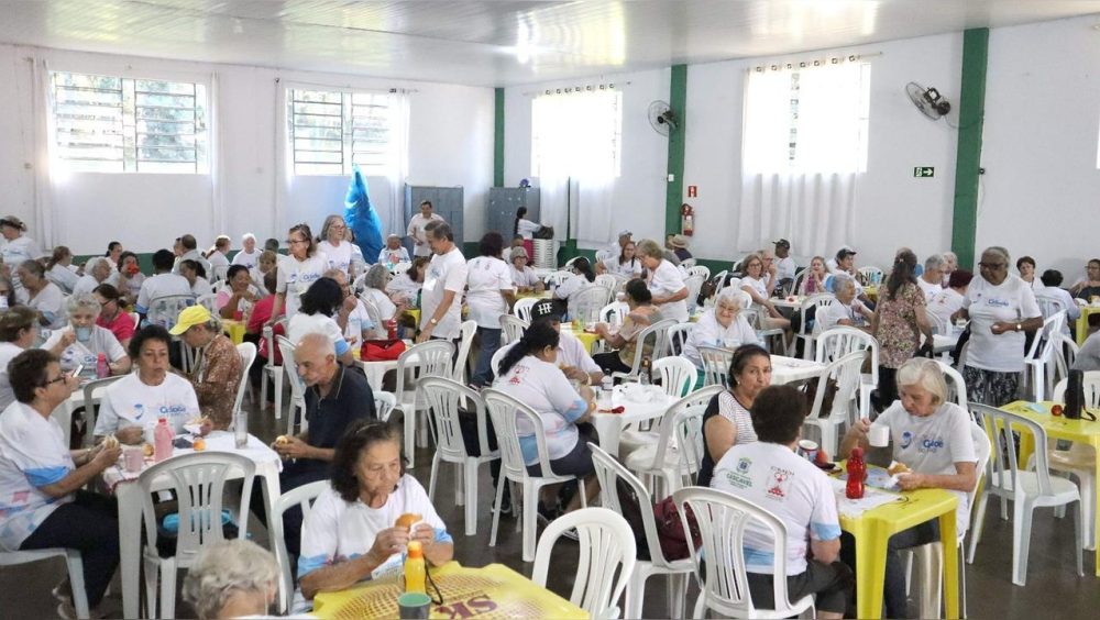FeliCidade do Idoso promove gincana e café para fortalecer laços familiares Imagem referente a FeliCidade do Idoso promove gincana e café para fortalecer laços familiares