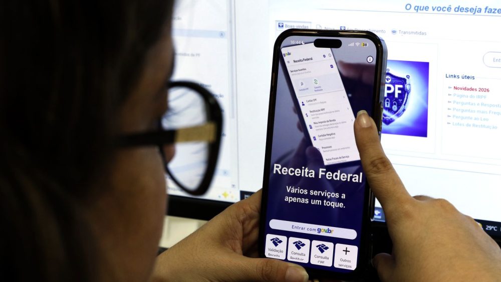 Receita paga nesta sexta-feira terceiro lote de restituição do IR 2026 Imagem referente a Receita paga nesta sexta-feira terceiro lote de restituição do IR 2026