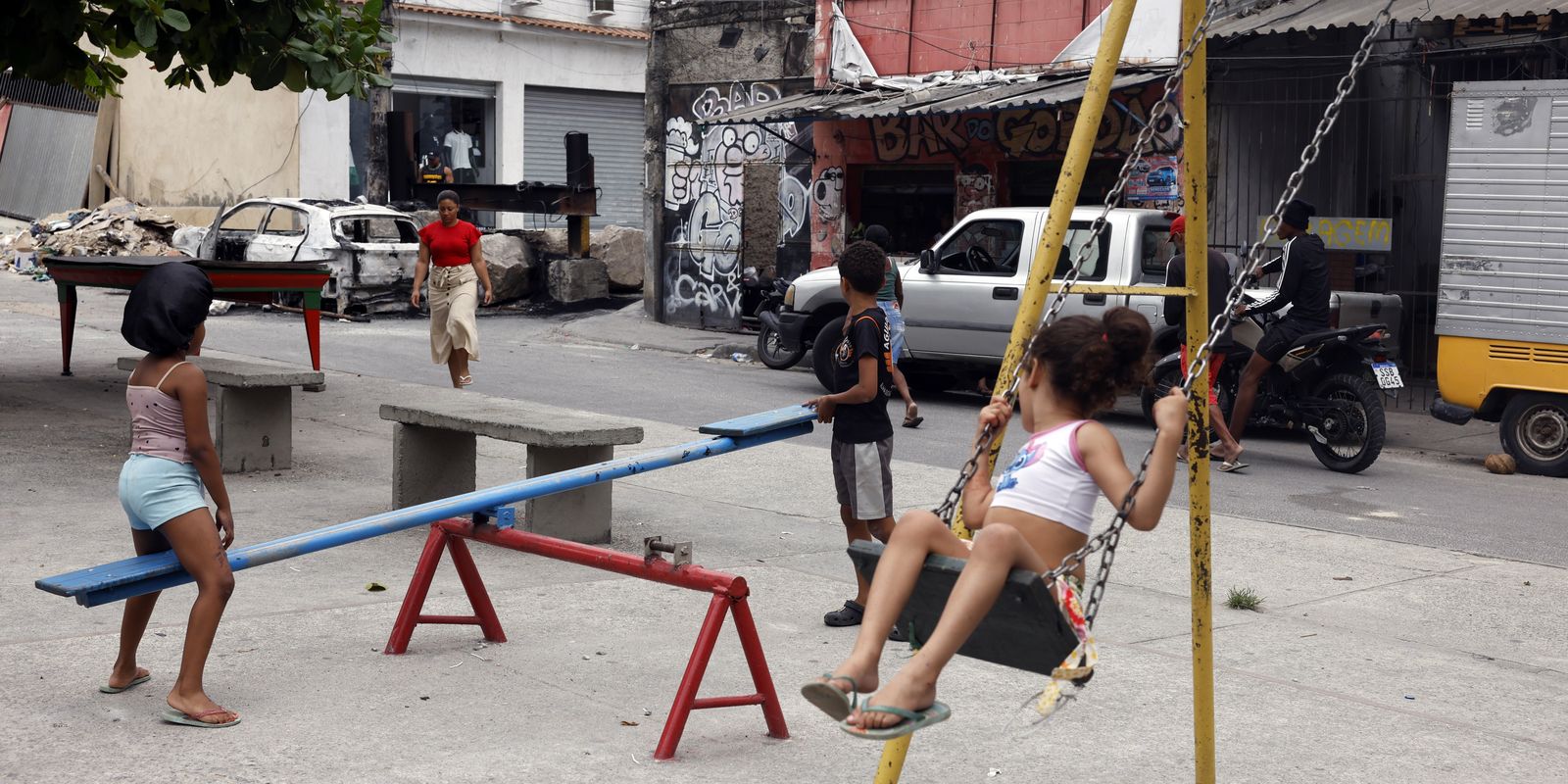 Imagem referente a Governo do Rio cria órgãos que vão coordenar reocupação de territórios
