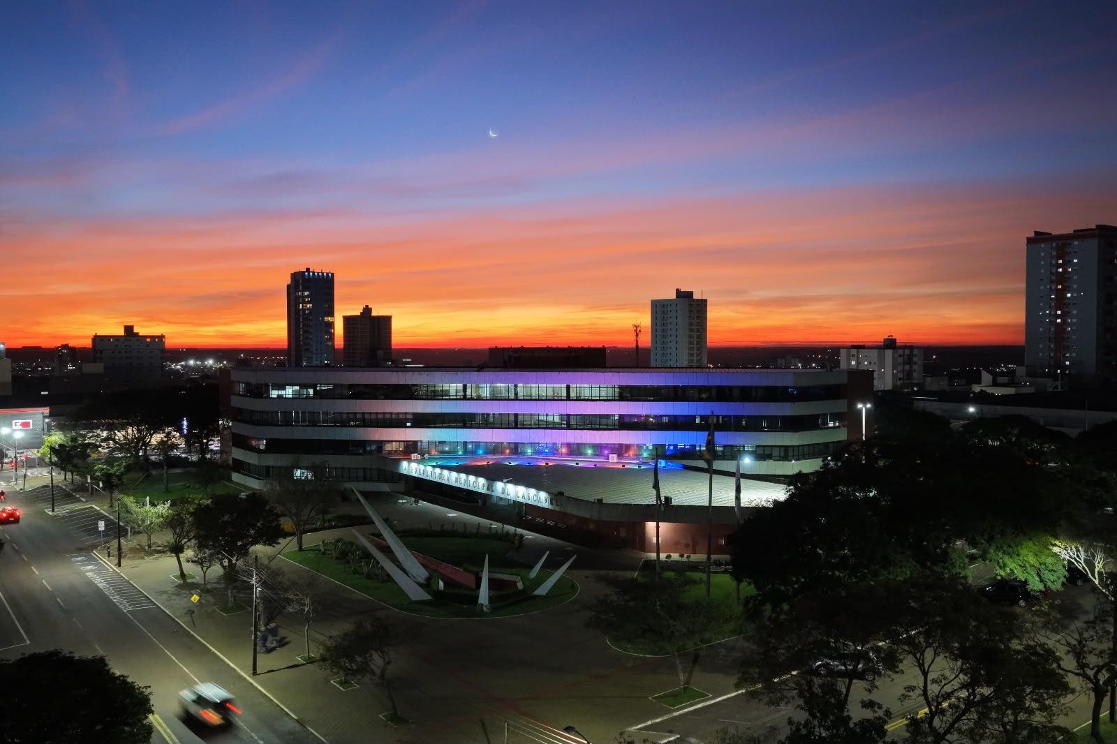 Imagem referente a Prefeitura convoca 75 profissionais para atuar serviço público de Cascavel