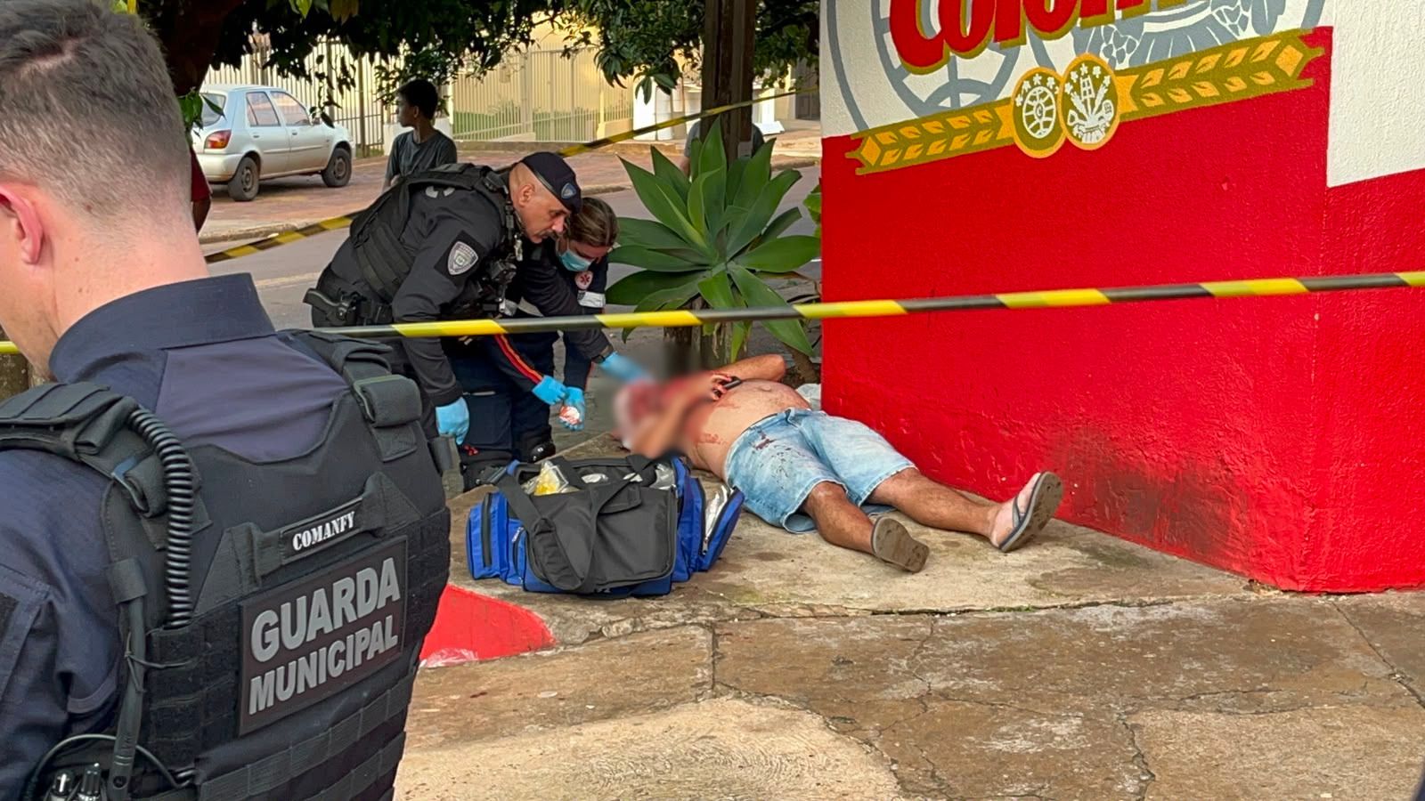 Discussão política deixa dois homens gravemente feridos em Cascavel