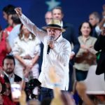 Imagem relativa a PT oficializa candidatura de Lula à Presidência