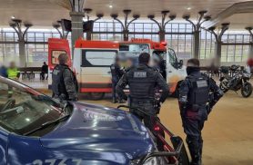 Mulher entra em surto psicótico e agride motorista de ônibus no Terminal Nordeste