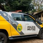 Imagem relativa a Mulher é presa após morder motorista de ônibus e tentar esfaquear passageiro em Foz