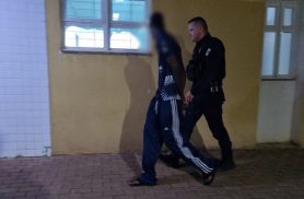 Homem é detido no Bairro Morumbi, em Cascavel, após mulher com medida protetiva acionar GM