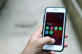 WhatsApp apresenta instabilidade e usuários relatam falhas no envio de mensagens e arquivos WhatsApp apresenta instabilidade e usuários relatam falhas no envio de mensagens e arquivos