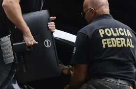 PF investiga senador Weverton Rocha por suspeita de desvios no INSS