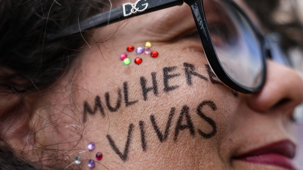 Rio: delegacias terão sala especial para mulheres vítimas de violência Imagem referente a Rio: delegacias terão sala especial para mulheres vítimas de violência