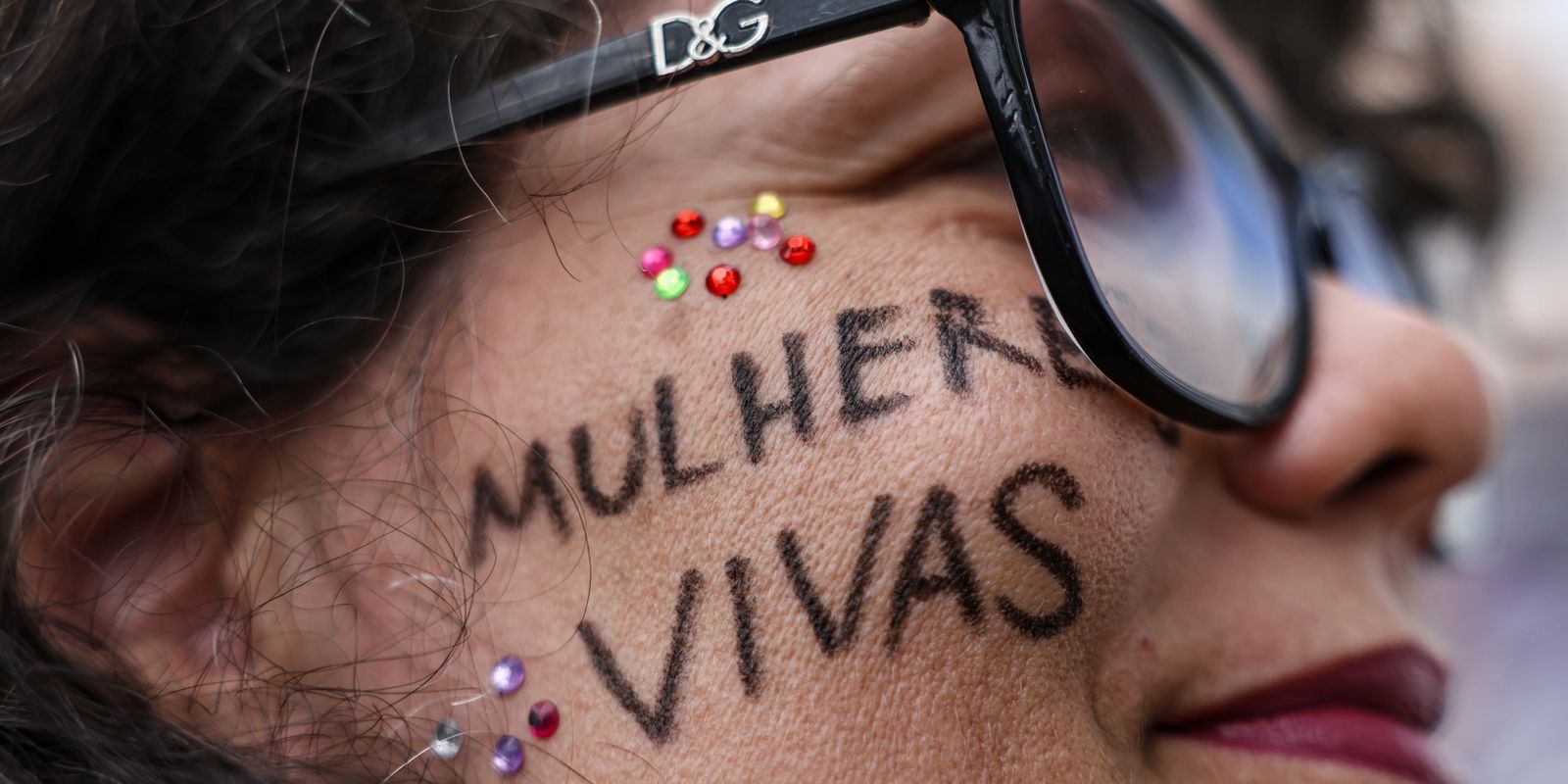 Imagem referente a Rio: delegacias terão sala especial para mulheres vítimas de violência