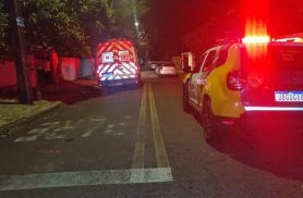 Homem é encontrado morto dentro de casa no Bairro Tropical; caso será investigado em Cascavel