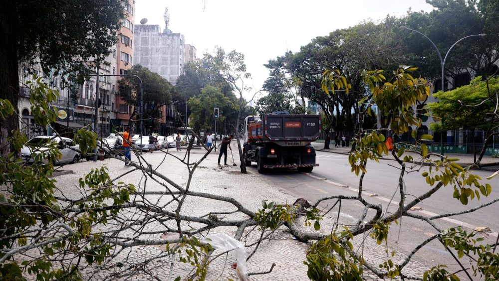 Defesa Civil do Rio envia alerta severo para ventos fortes Imagem referente a Defesa Civil do Rio envia alerta severo para ventos fortes