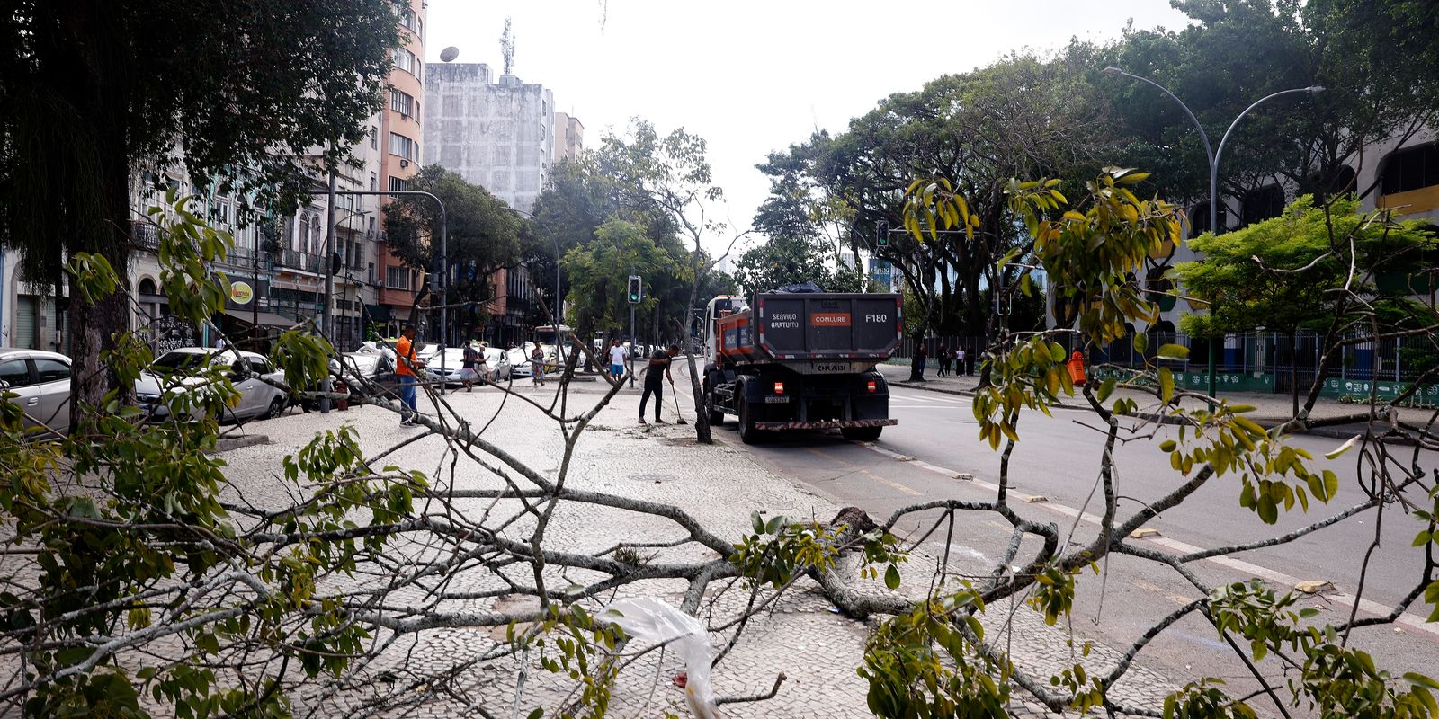 Defesa Civil do Rio envia alerta severo para ventos fortes Imagem referente a Defesa Civil do Rio envia alerta severo para ventos fortes