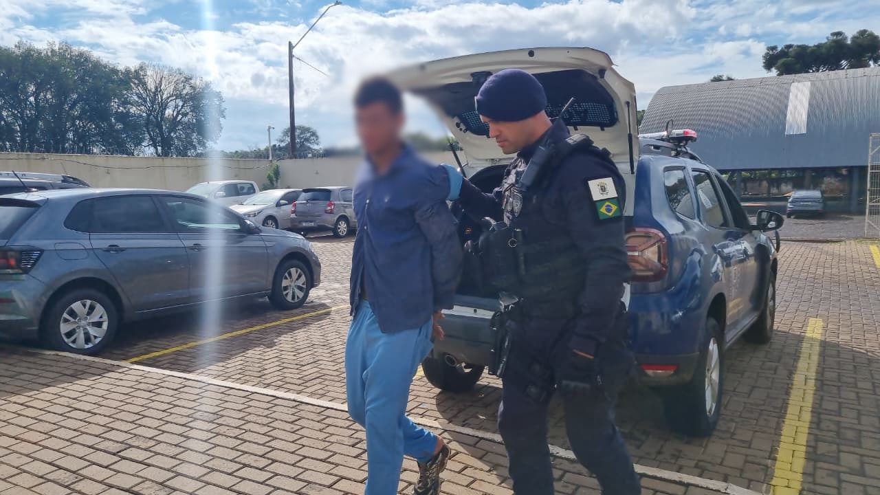 Jovem é detido pela GM após ser reconhecido por arrombamento no Centro