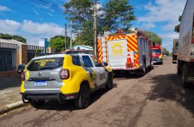 Bombeiros e PM atendem situação de risco no XIV de Novembro