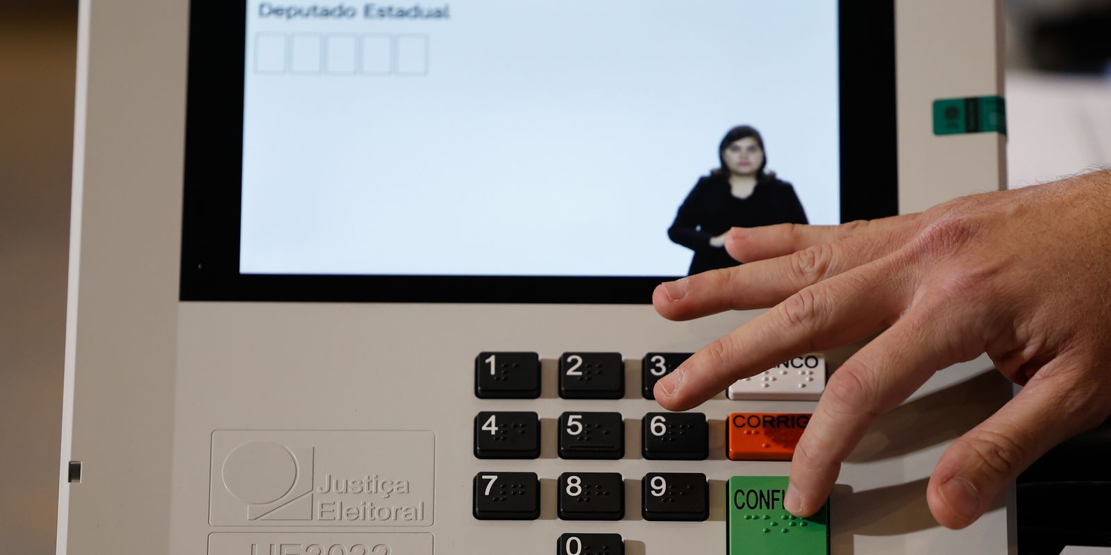 Imagem referente a TRE-RJ altera 66 locais de votação por questões de segurança