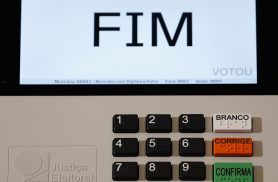 Federação PSOL-Rede oficializa apoio à candidatura de Lula à reeleição Federação PSOL-Rede oficializa apoio à candidatura de Lula à reeleição