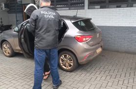Adolescente é apreendido suspeito de roubar carro de motorista de aplicativo em Cascavel