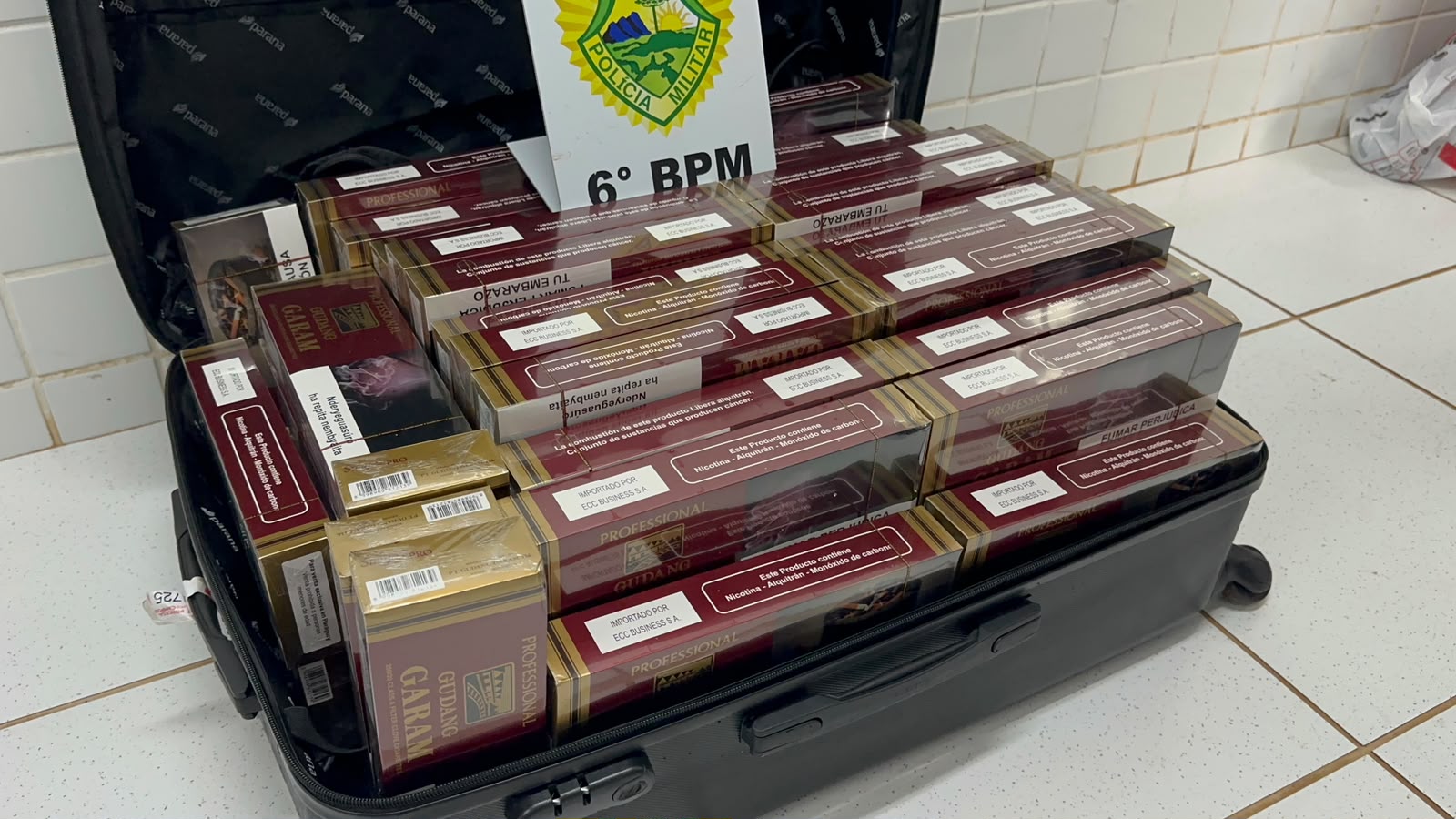 Fiscalização na BR-277 termina com apreensão de cigarros contrabandeados