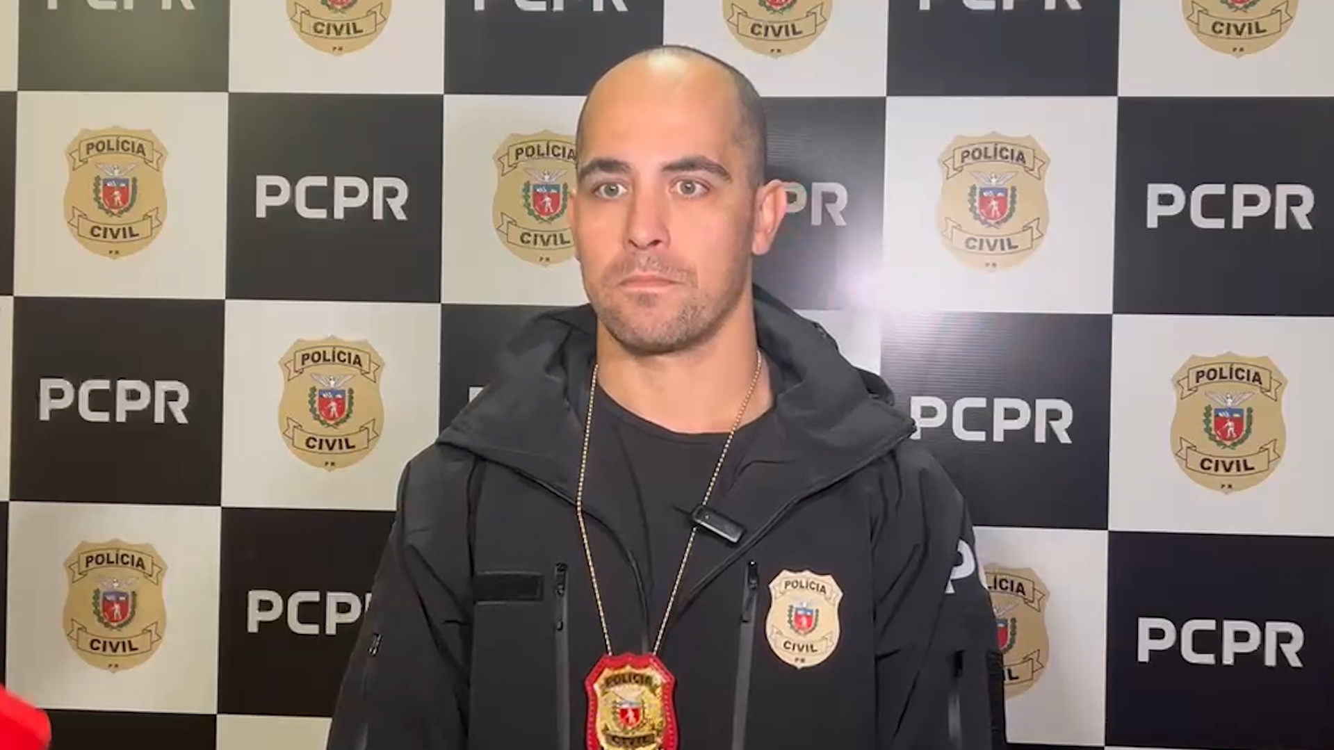 Homem investigado por crimes de abuso sexual infantil e induzimento à automutilação é preso