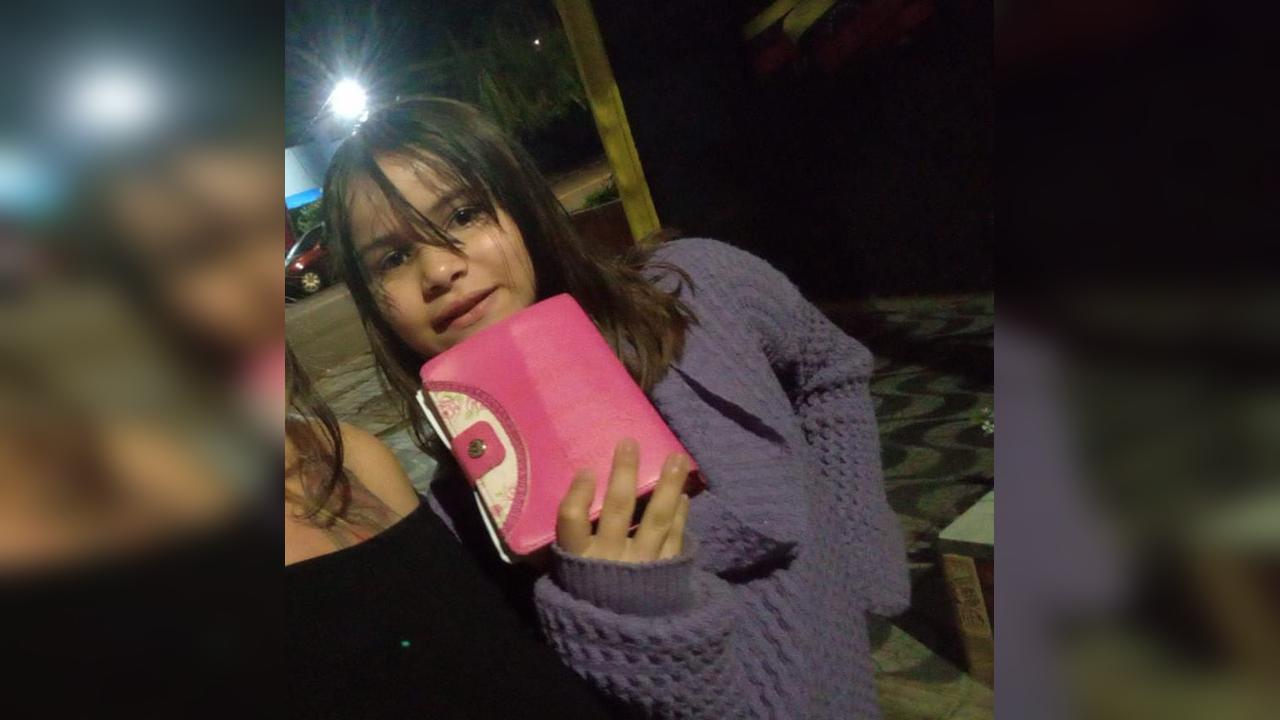 Imagem referente a URGENTE! PM pede ajuda para localizar menina de 9 anos desaparecida em Cascavel