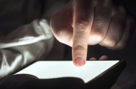 Nova lei aumenta penas por crimes sexuais online contra crianças e inclui uso de IA