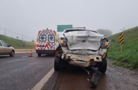Forte acidente deixa trânsito lento na PRc-467, em Cascavel