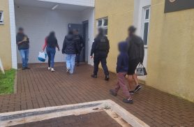Ladrões armados rendem mulheres em assalto à residência no Centro de Cascavel